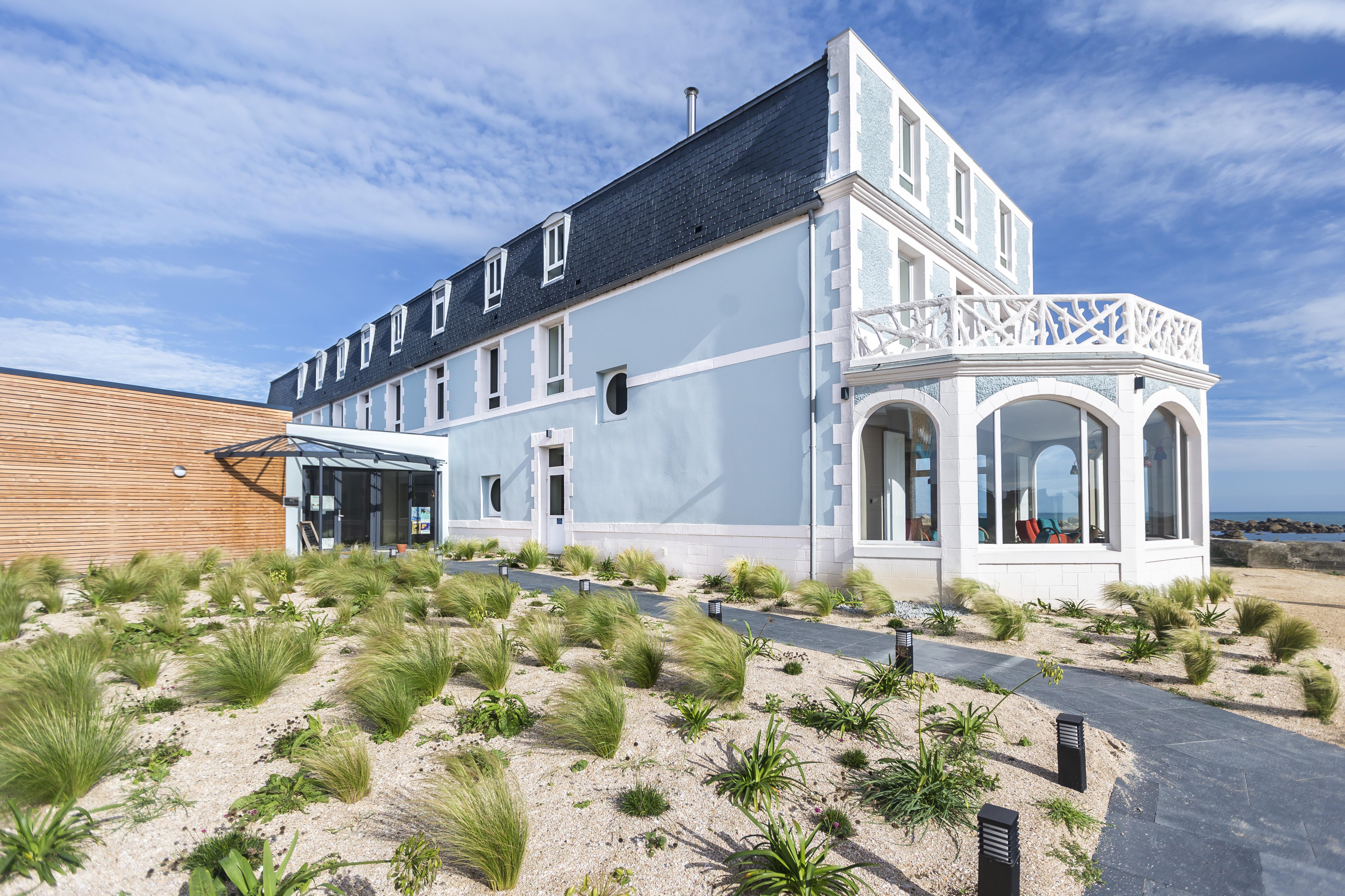 Hotel De La Mer & Spa Бриньоган-Плаж Екстериор снимка